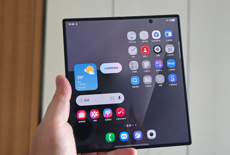 Galaxy Z Fold7 sets new record with 500,000 folds without failing